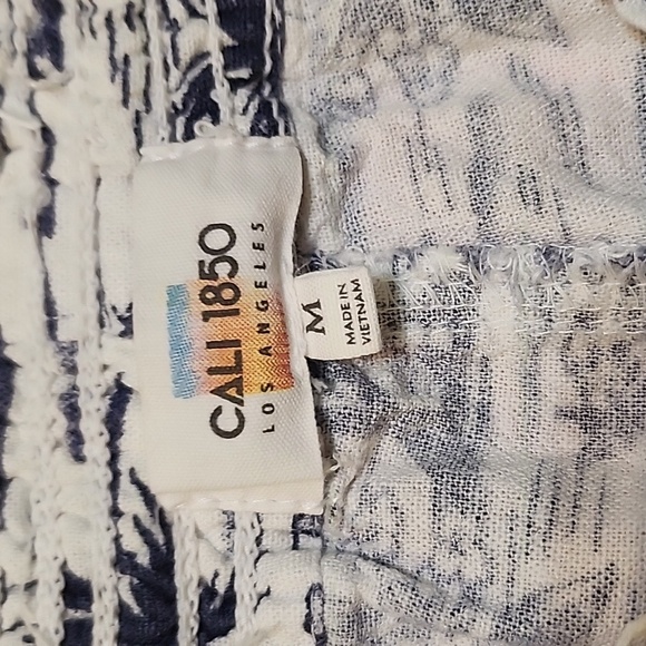 Beachy TROPICAL SURFER Cali 1850 Linen Blend Shorts, EUC Medium - Picture 4 of 12